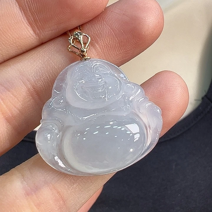 翡翠18K金镶嵌颈饰吊坠