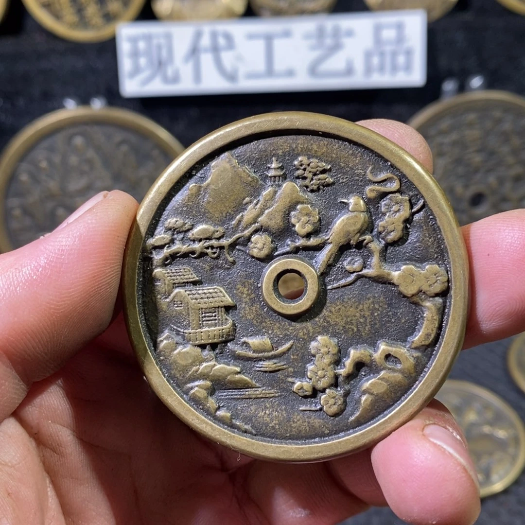 l***e铜翻砂铸造现代工艺品