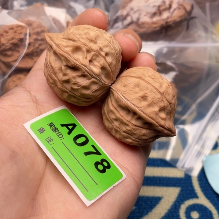 把件文玩核桃核桃