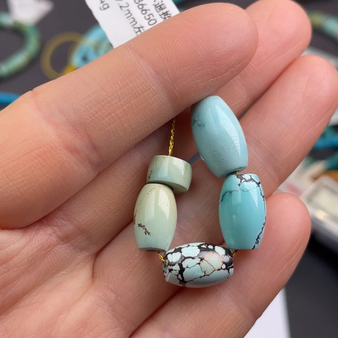 未镶嵌绿松石珠宝奇石