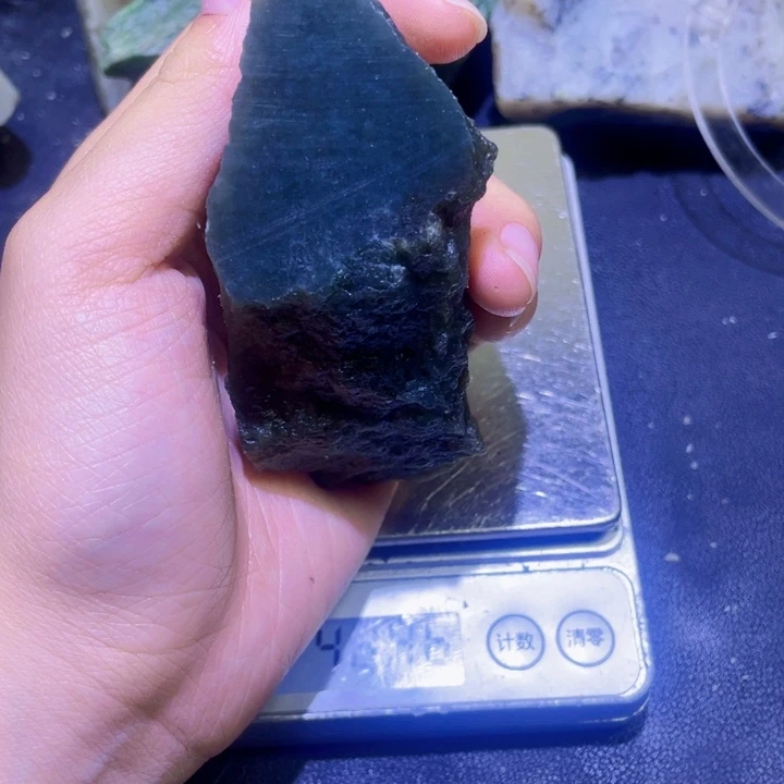 未镶嵌和田玉（糖玉）珠宝半成品