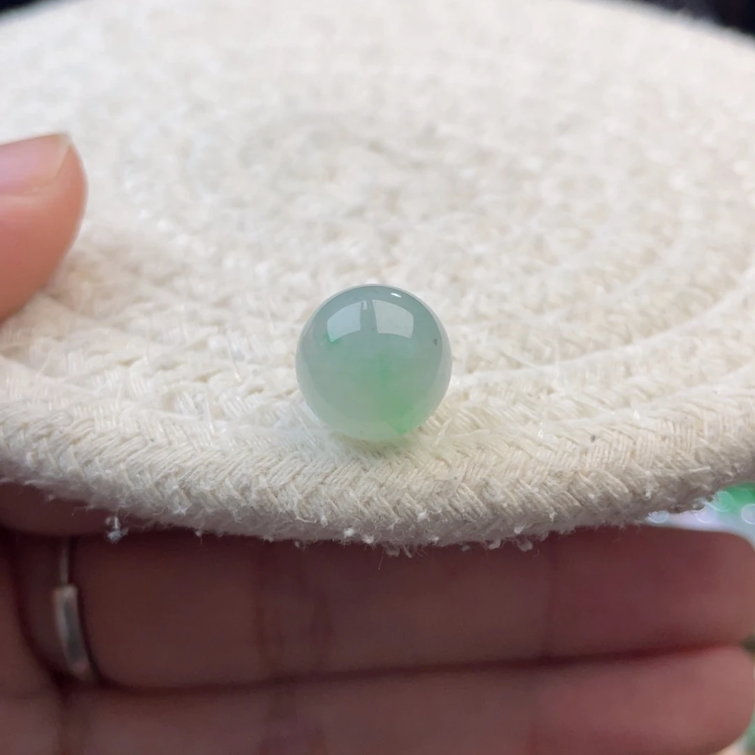 散珠翡翠特色飘金丝绿乌鸡圆珠卡12mm