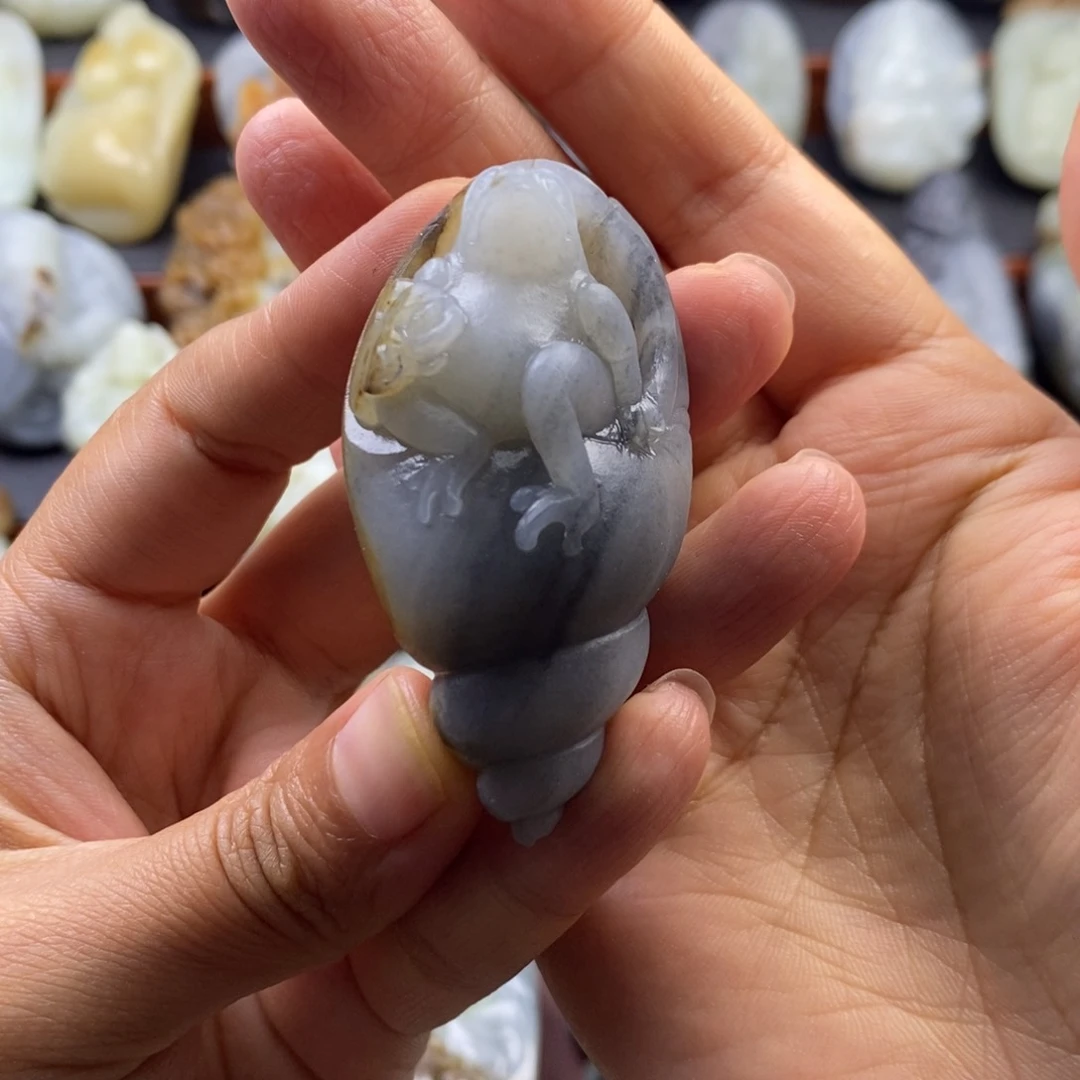 濟***和田玉未镶嵌挂件