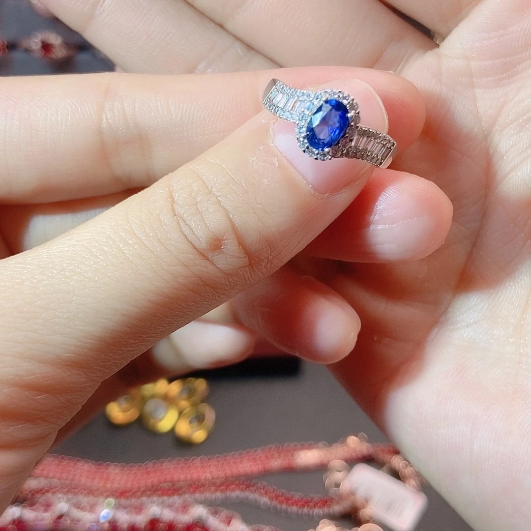 蓝宝石戒指银S925镶嵌
