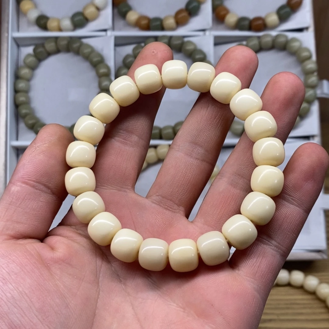 吊坠菩提根/象牙果