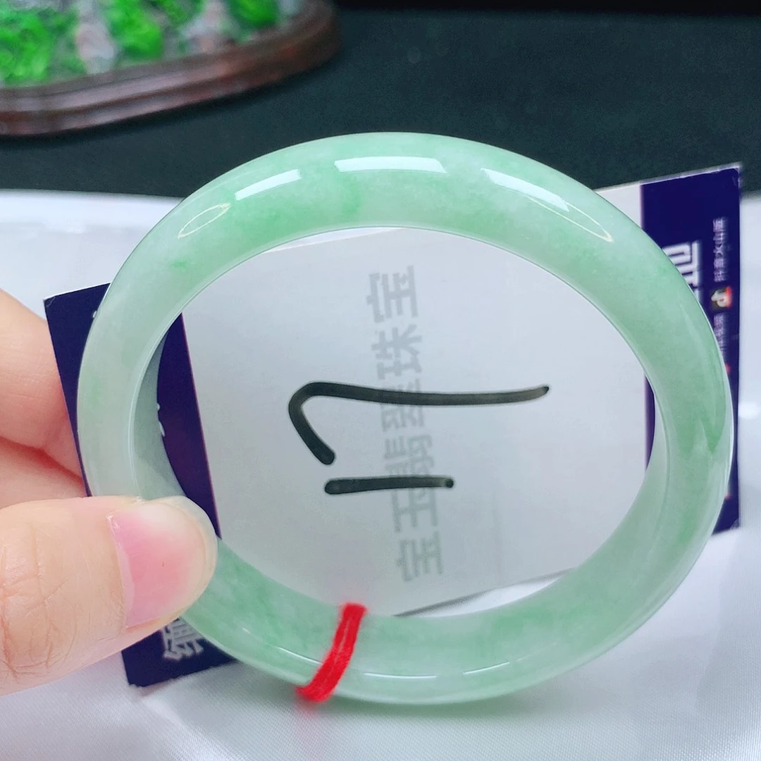 未镶嵌手镯翡翠58圈口