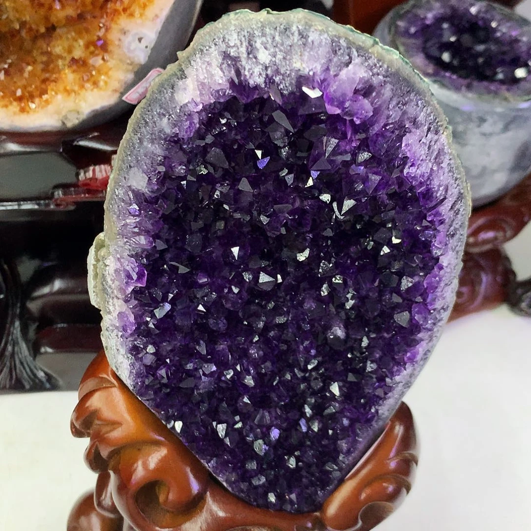 大型摆件（非配饰）未镶嵌水晶伊伊