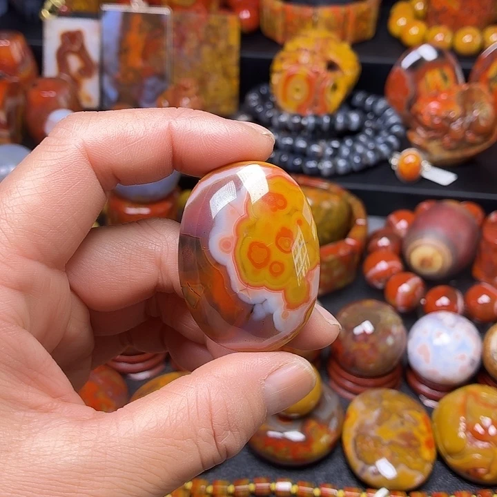 玛瑙/玉髓未镶嵌吊坠