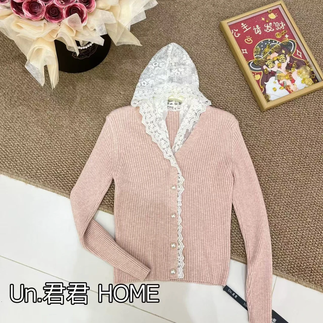 君君家【蕾丝帽衫】6927时尚修身拼接蕾丝连帽毛衣咖色