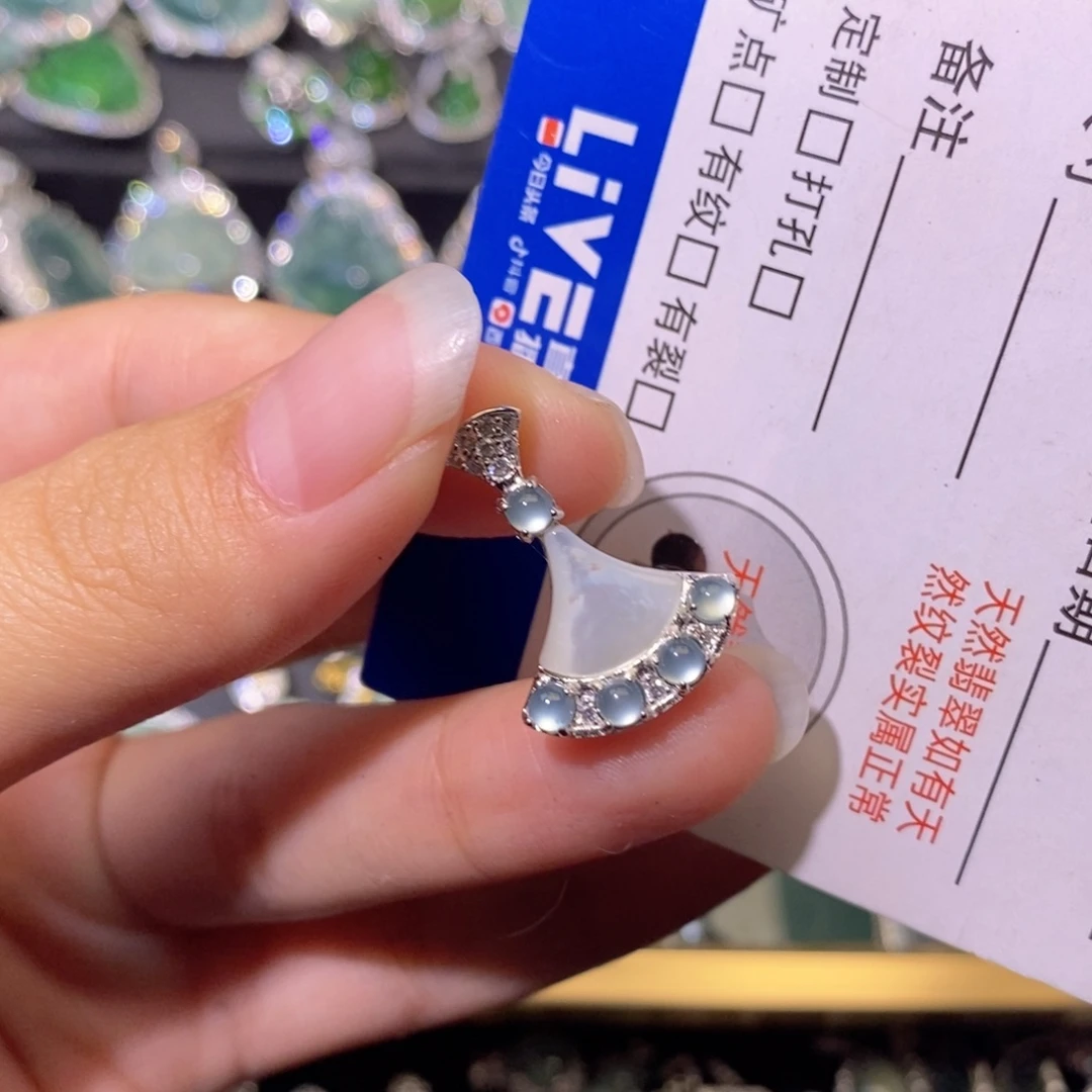 翡翠银S925镶嵌颈饰天然