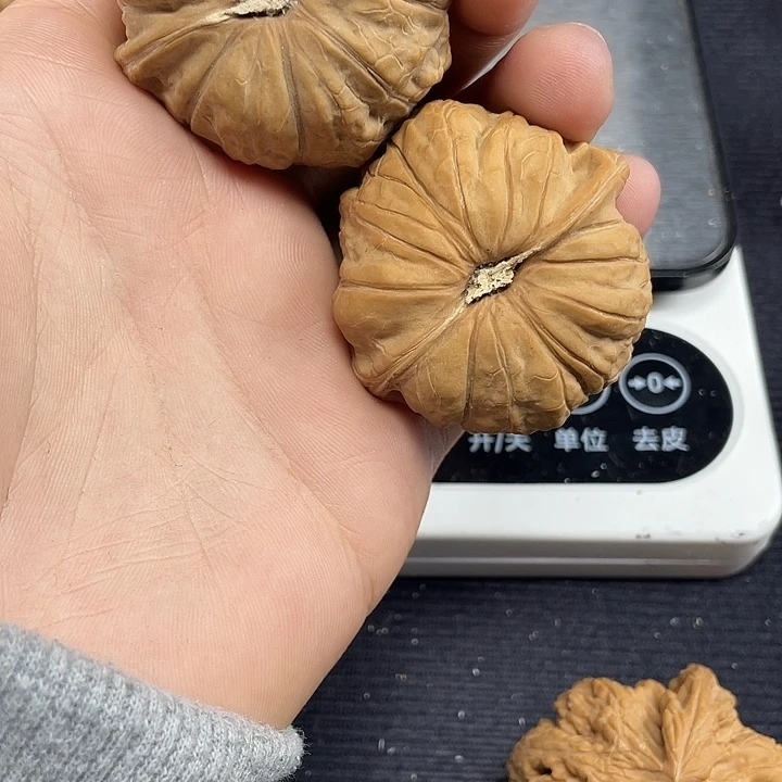 文玩核桃吊坠南瓜墩
