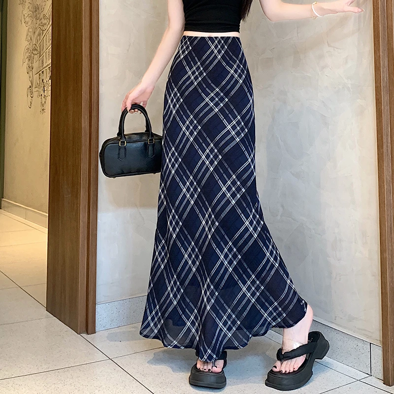 实拍 2025新款夏季轻薄纱质感格纹半身裙鱼尾裙显瘦格子气质长裙