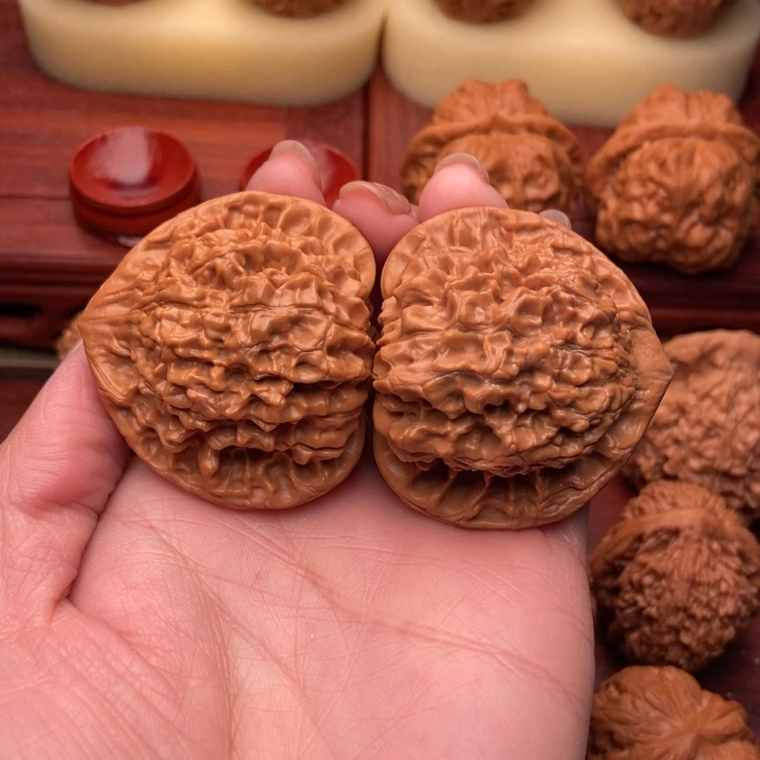 桃核把件小****)麒麟纹大官帽47