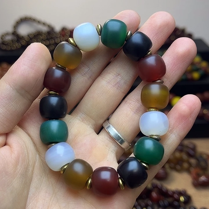 玛瑙/玉髓未镶嵌玛瑙珠子1111