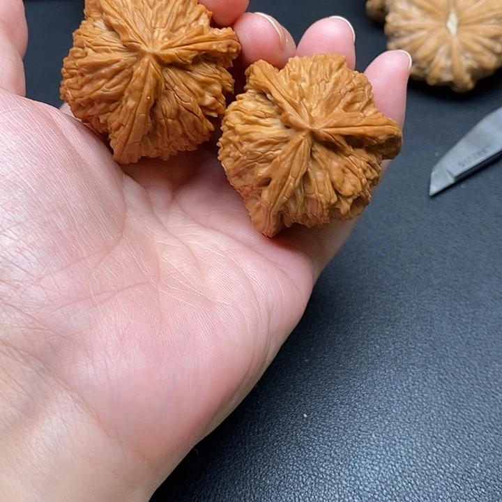 业***哥把件文玩核桃白奔