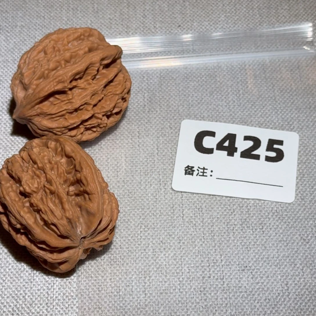 文玩核桃吊坠虎头425