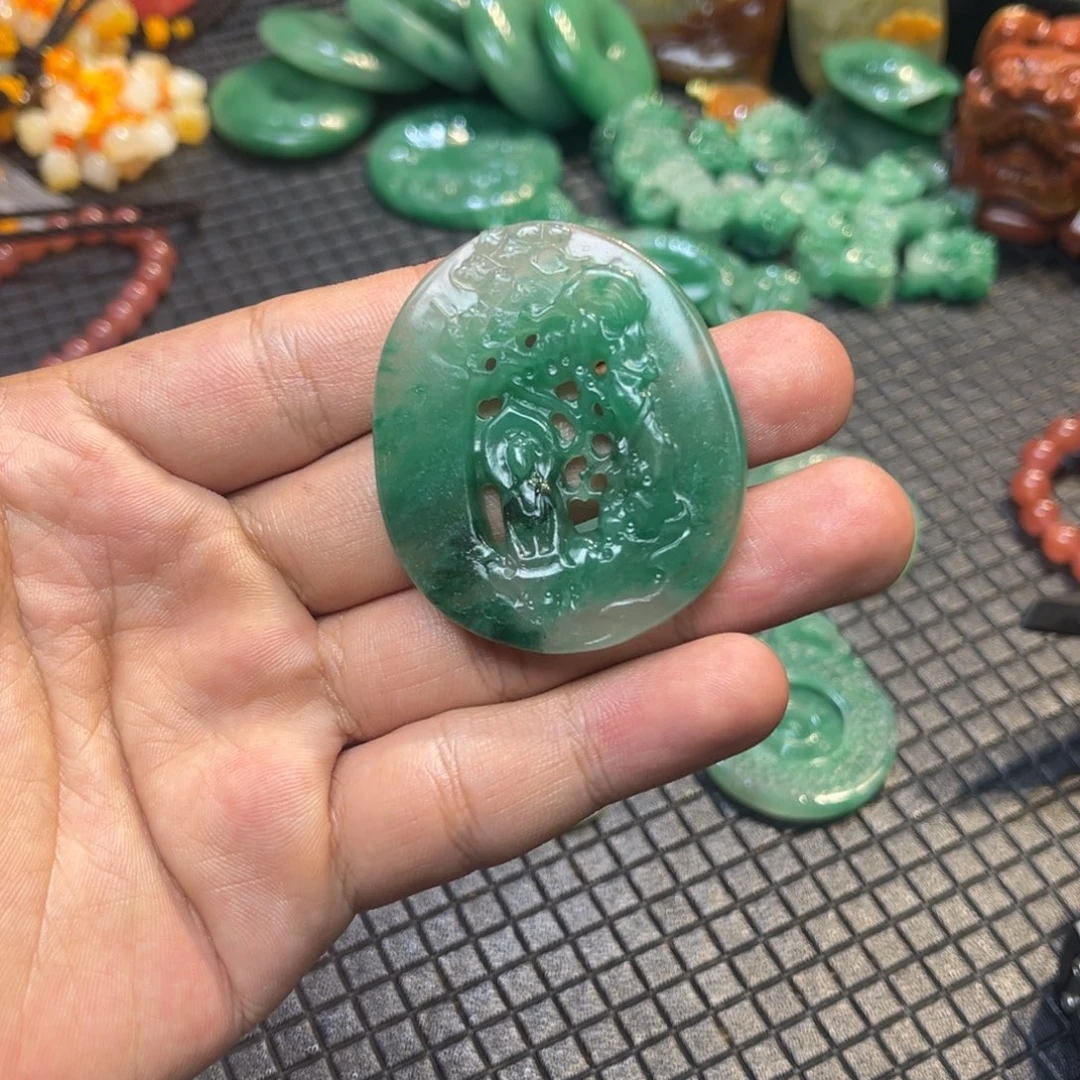 未镶嵌手链石英质玉（非洲翠）