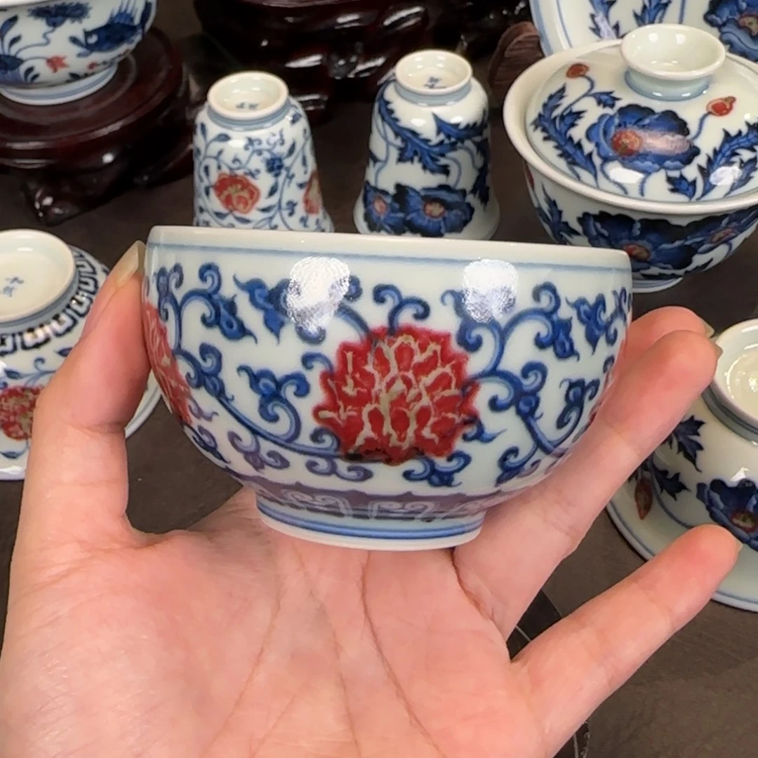 和然禅定缠枝纹双勾线