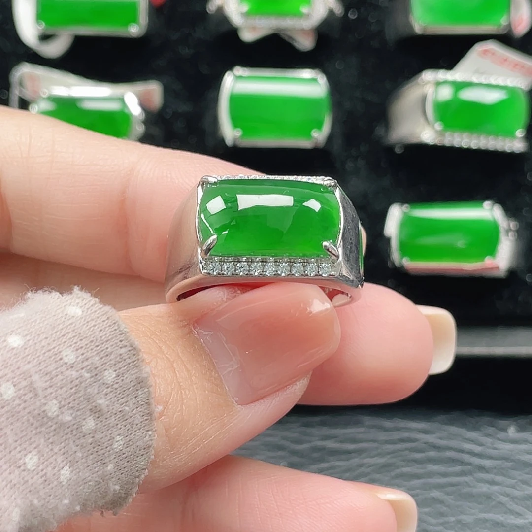 翡翠银S925镶嵌戒指天然A货翡翠没运费险3680