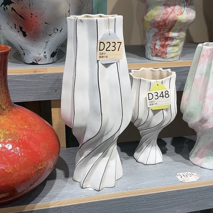 景德镇陶瓷艺术品合***袁