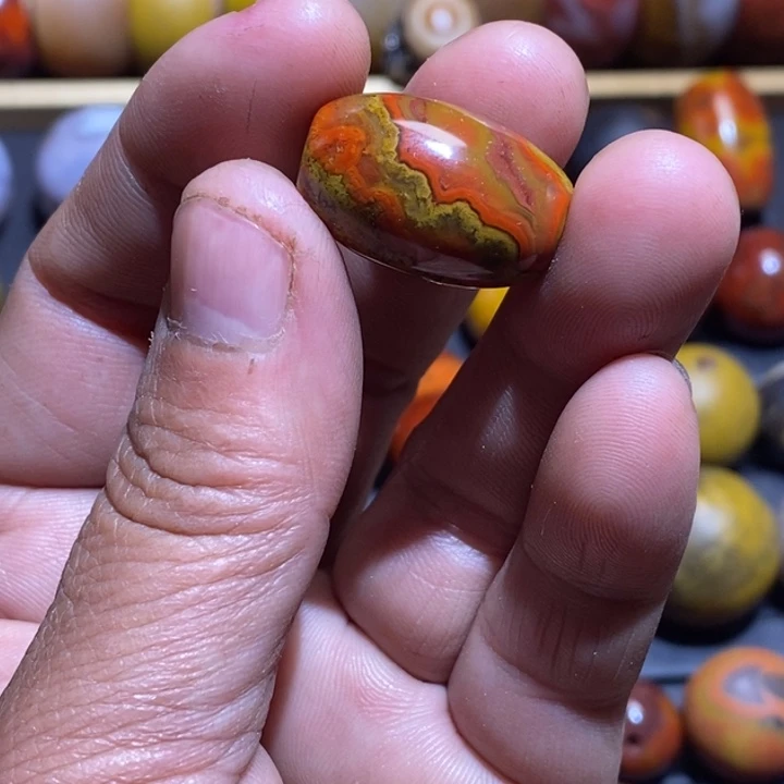 未镶嵌战国国红桶珠玛瑙/玉髓