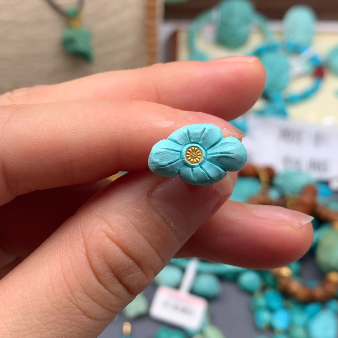 绿松石未镶嵌绿松石