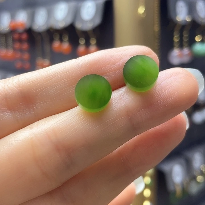 和田玉18K金镶嵌耳饰