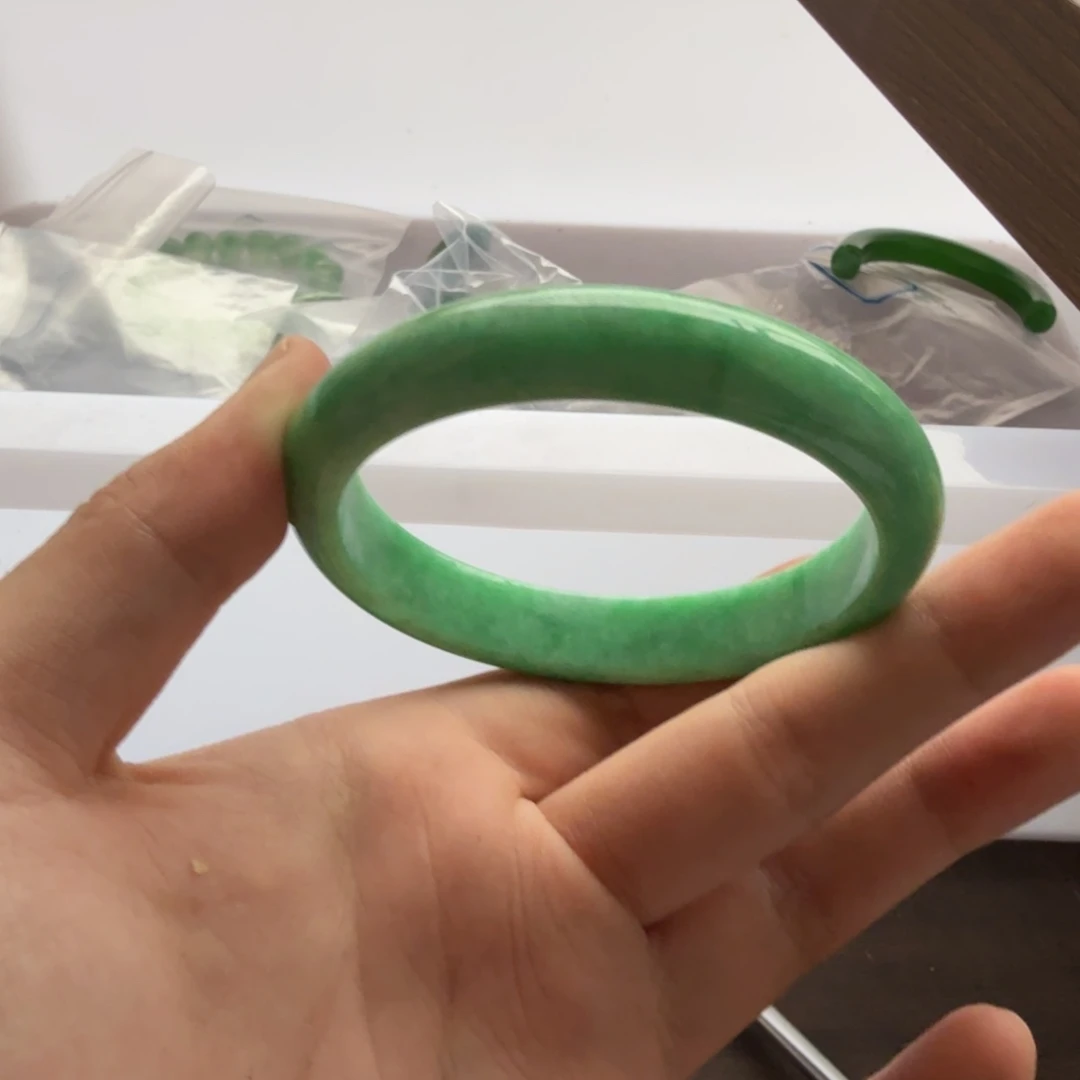 未镶嵌手镯翡翠B30