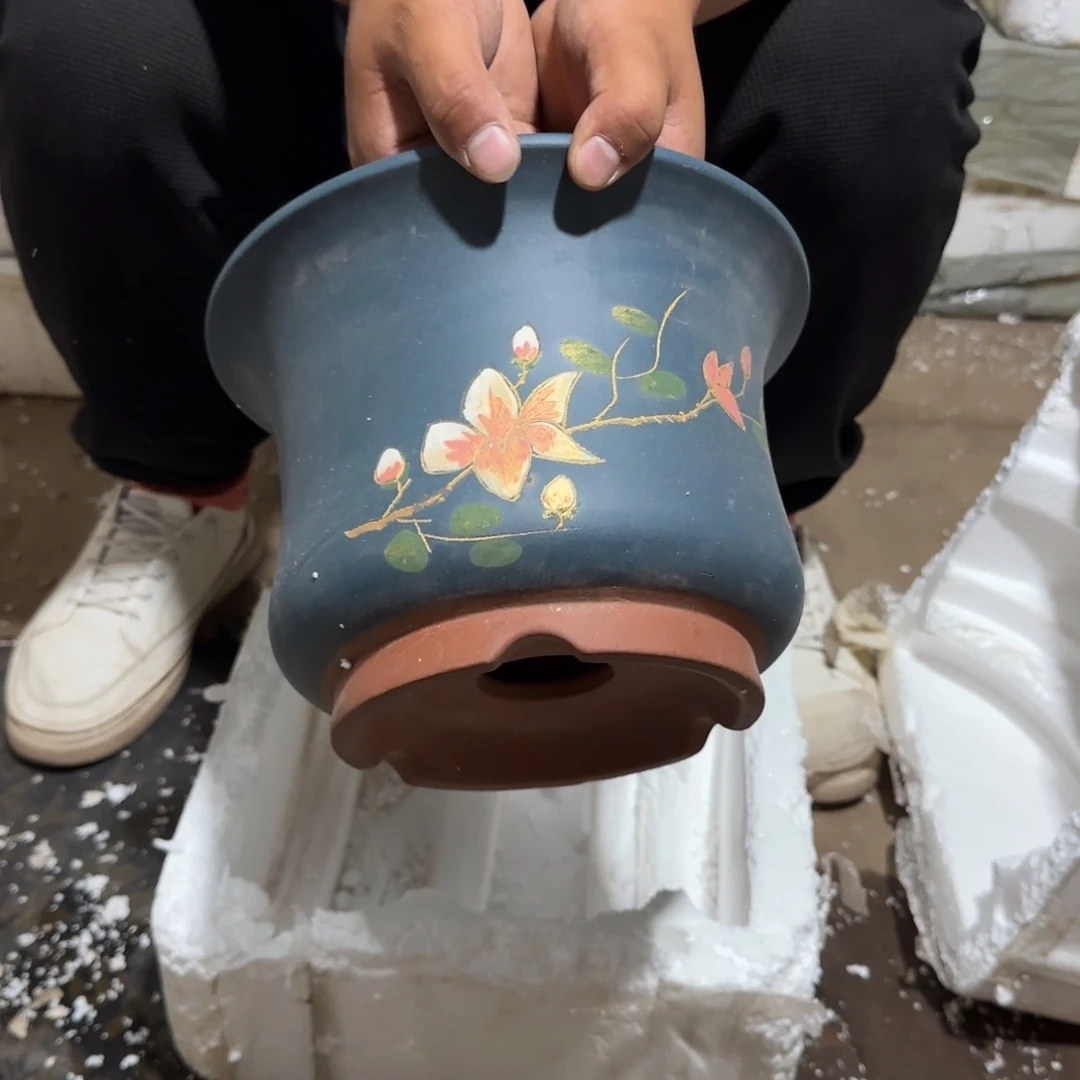 紫砂花盆瑕疵和瑕疵