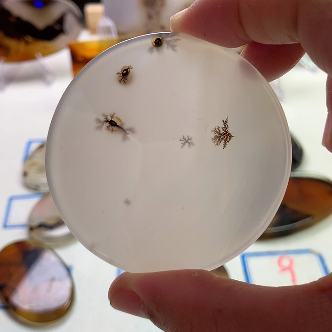 玛瑙/玉髓未镶嵌珠宝半成品