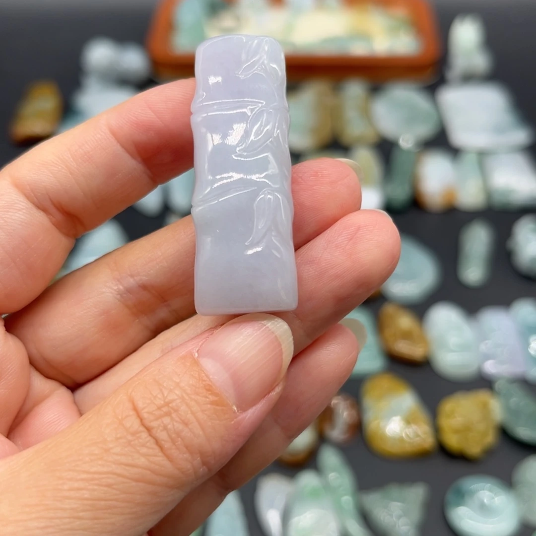 颈饰未镶嵌翡翠竹节