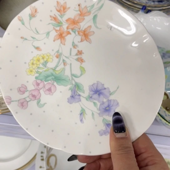 乌***卡金葡萄瓷器欢迎您