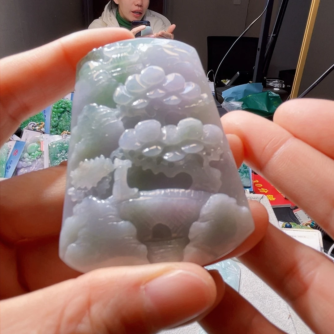 颈饰未镶嵌翡翠一