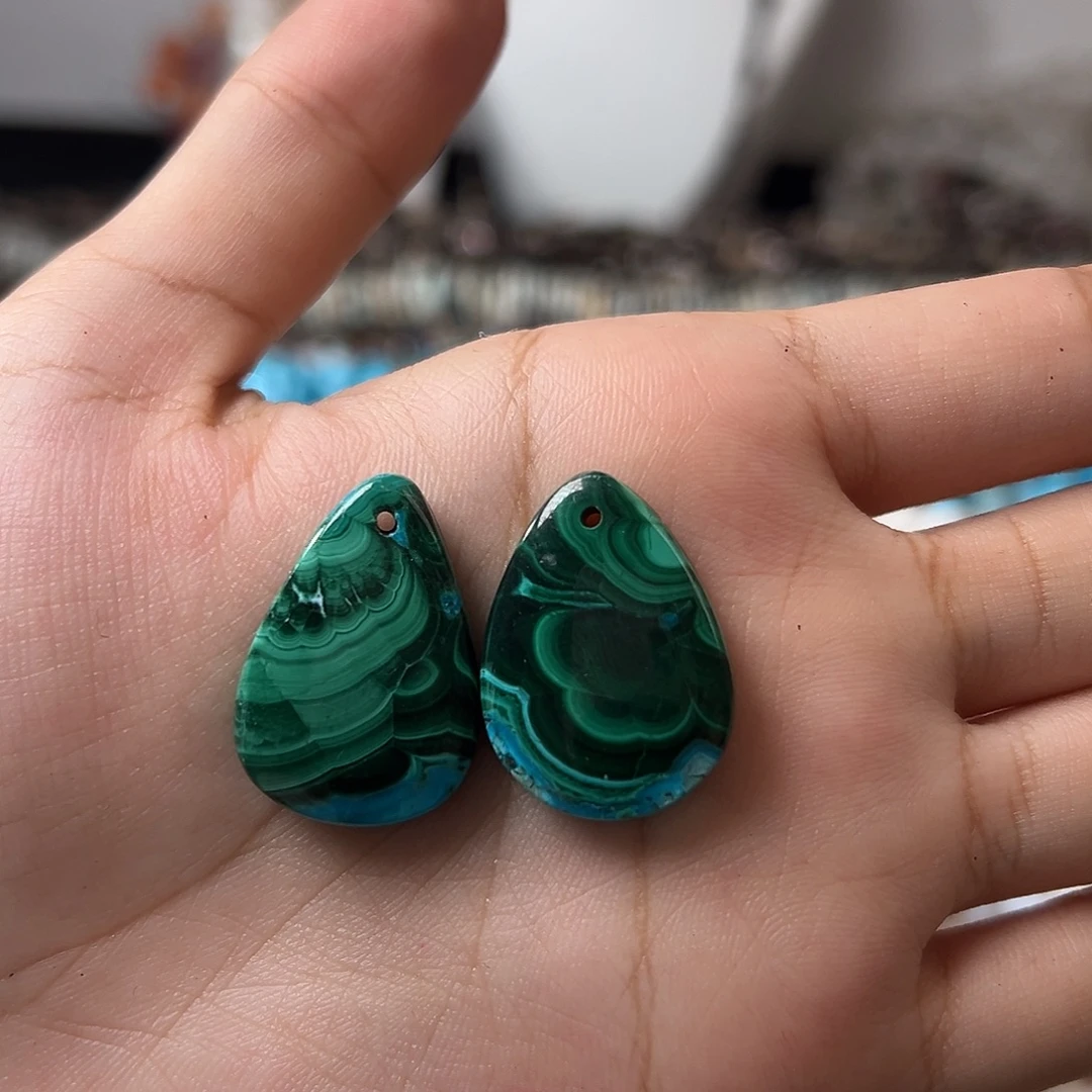 玛瑙/玉髓合金珠宝半成品V28孔雀石吊坠1对