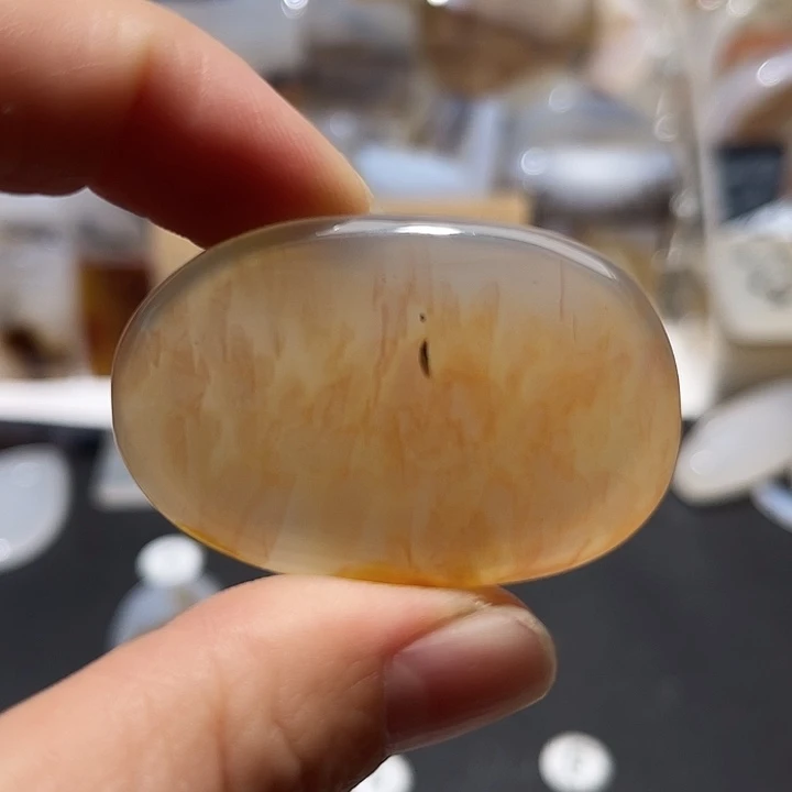 未镶嵌颈饰玛瑙/玉髓