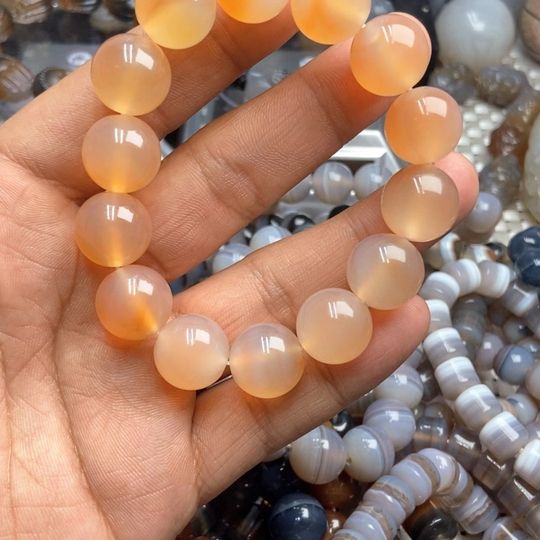 玛瑙/玉髓手串未镶嵌勤****始