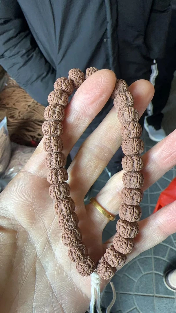 金刚菩提藏切平细手持12左右尺寸