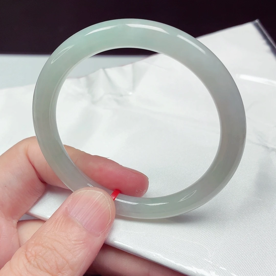 翡翠未镶嵌手镯55圈