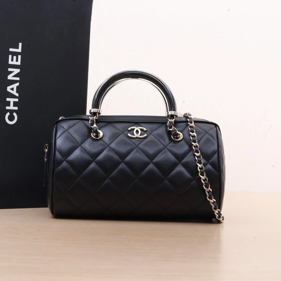 未使用 Chanel/香奈儿 小花6欢 25C 亚克力手柄 波士顿 保龄球包