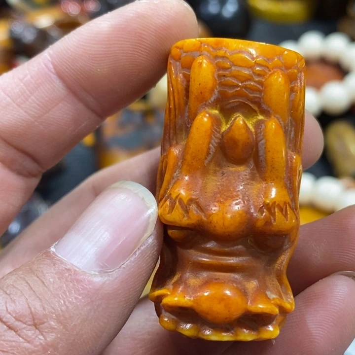 滴血莲花菩提吊坠