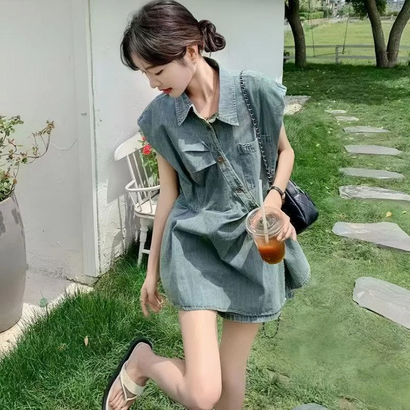 蓝色小众设计感气质牛仔套装女夏2025新款时髦洋气衬衫短裤两件套