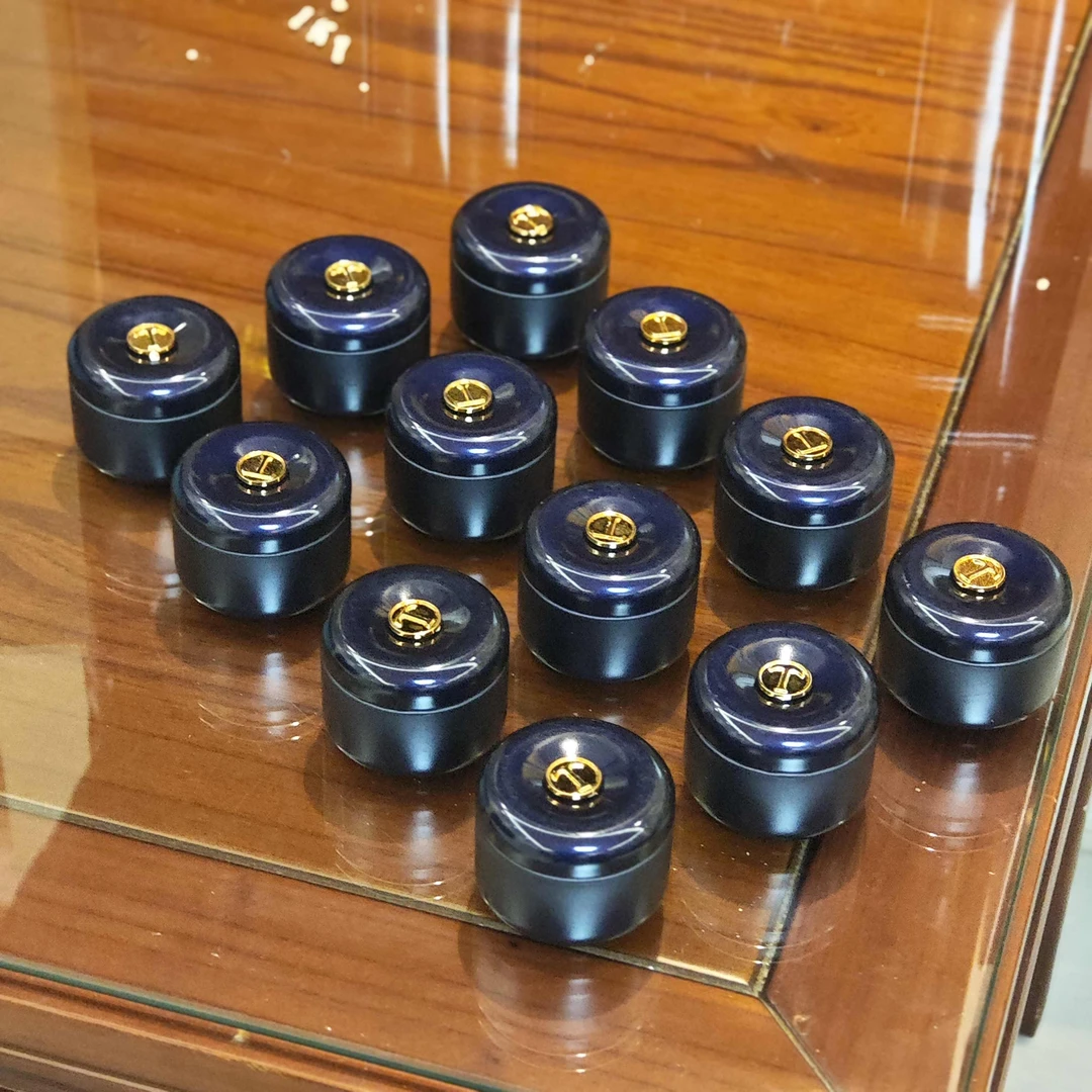 新立-金骏眉200克多款罐子随机发