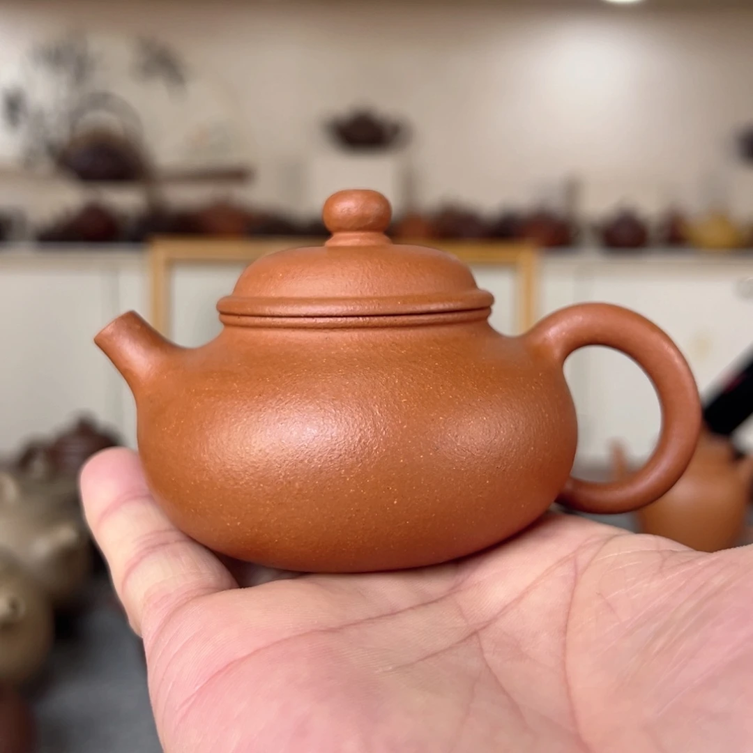 紫砂茶壶降坡小容天
