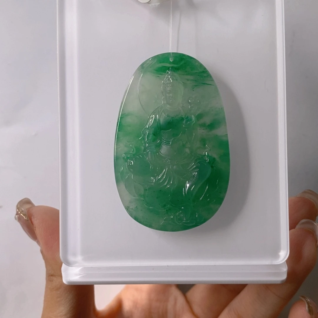 石英质玉未镶嵌颈饰