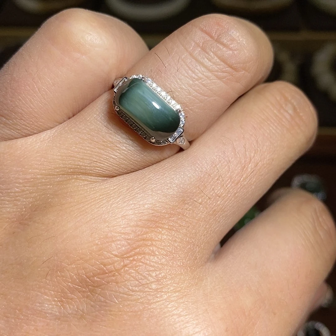 【闪购商品】银S925镶嵌戒指和田玉（碧玉）