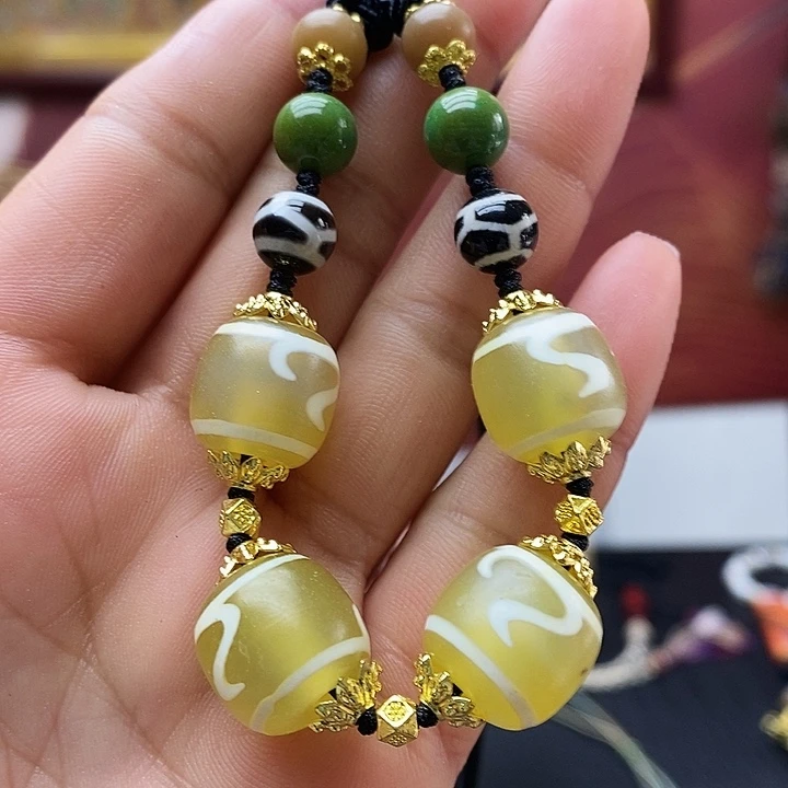 玛瑙/玉髓合金颈饰