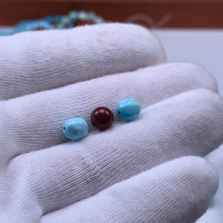 南红玛瑙未镶嵌珠宝奇石