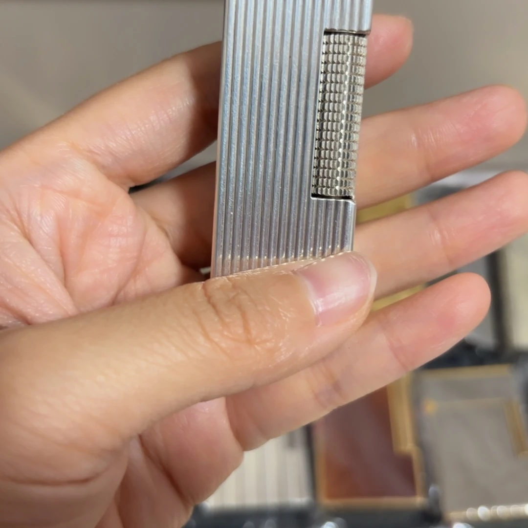 都登卡中古打火机
