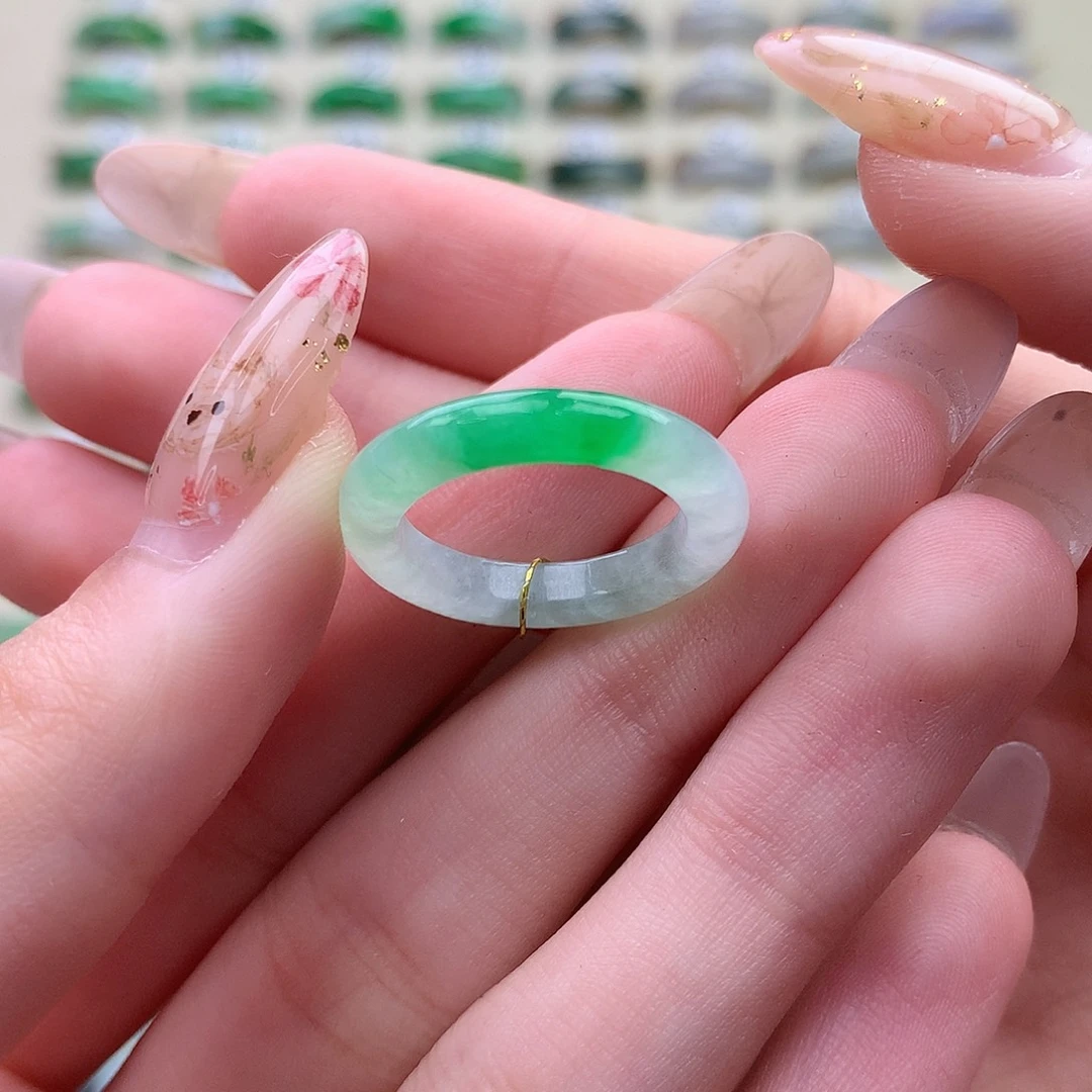 翡翠未镶嵌戒圈港14