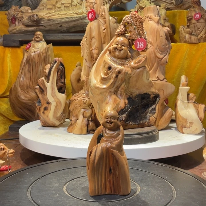 柏木（崖柏）东***生崖柏  弥勒